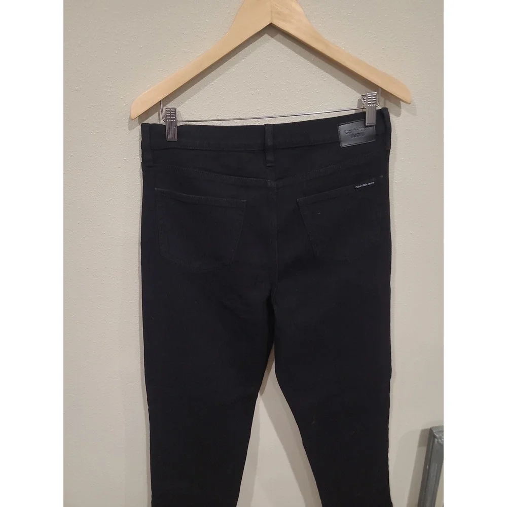Calvin Klein Women SZ 10 Straight leg Black Jean Stretch classic 5 pocket casual